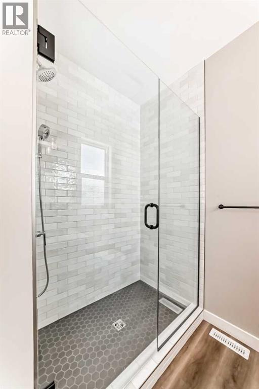 22 Tagish Avenue Property Photo 18