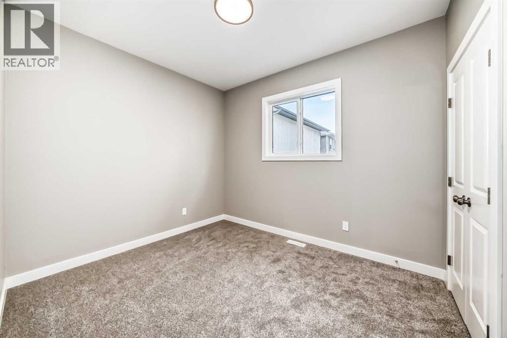22 Tagish Avenue Property Photo 19