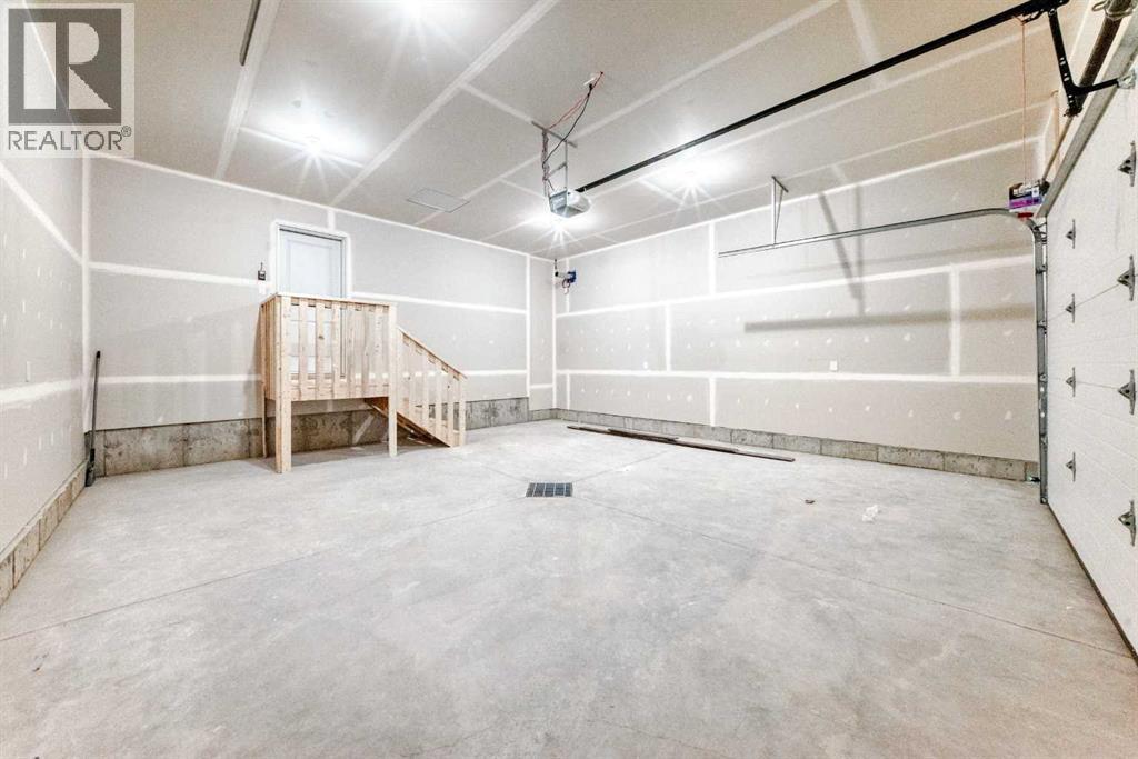 22 Tagish Avenue Property Photo 26