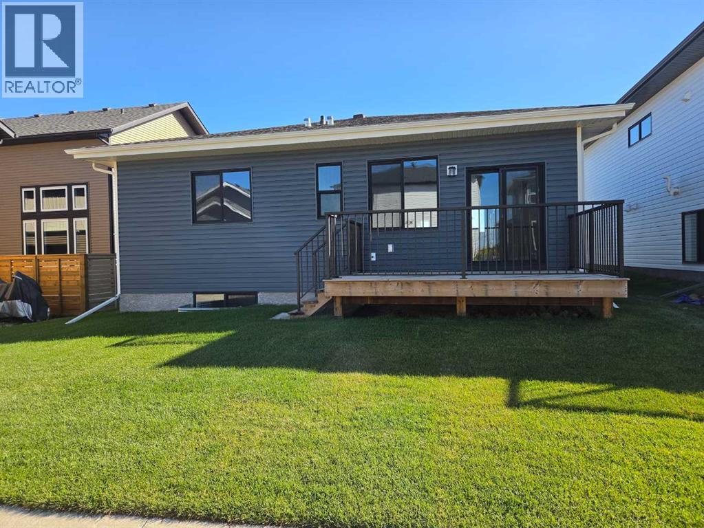 22 Tagish Avenue Property Photo 28