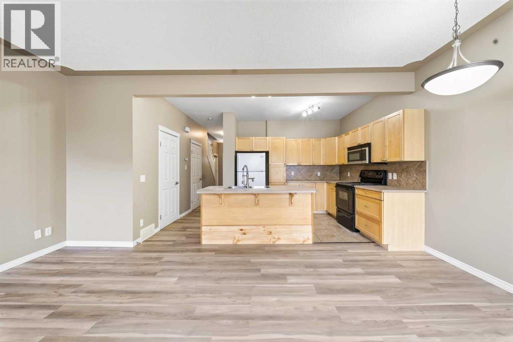 620 Luxstone Landing Southwest Property Photo 8