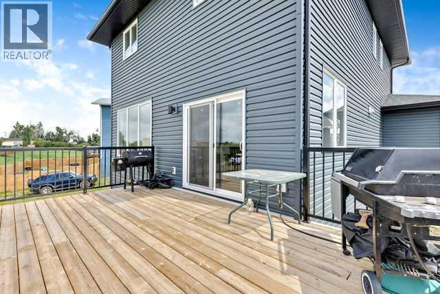 27 Gardner Close Property Photo 14