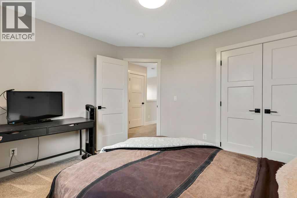 27 Gardner Close Property Photo 26