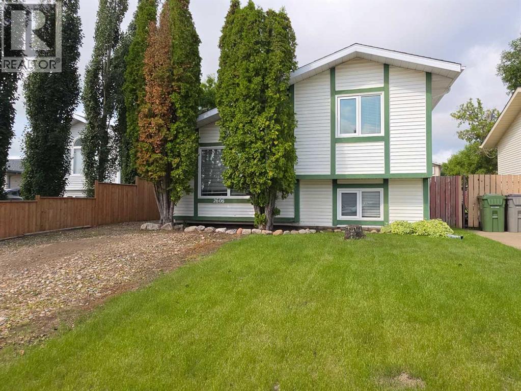 2606 46th Avenue Property Photo 1