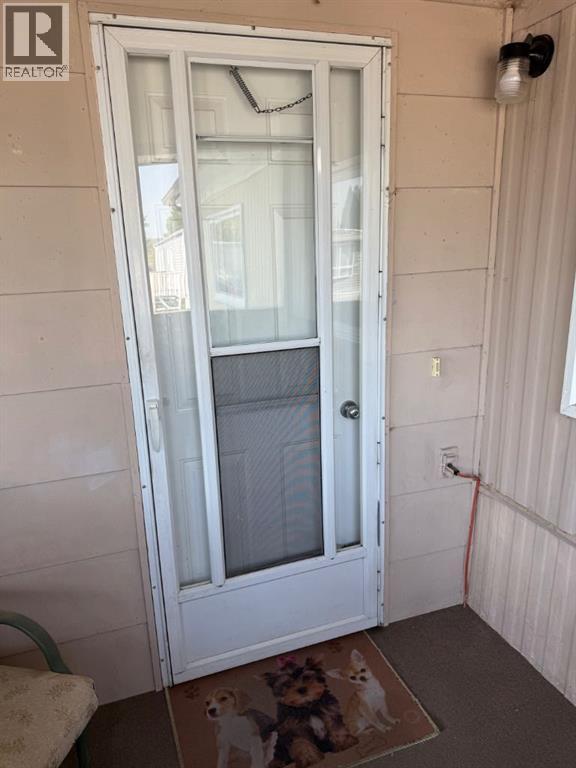 1410 43 Street South Property Photo 5