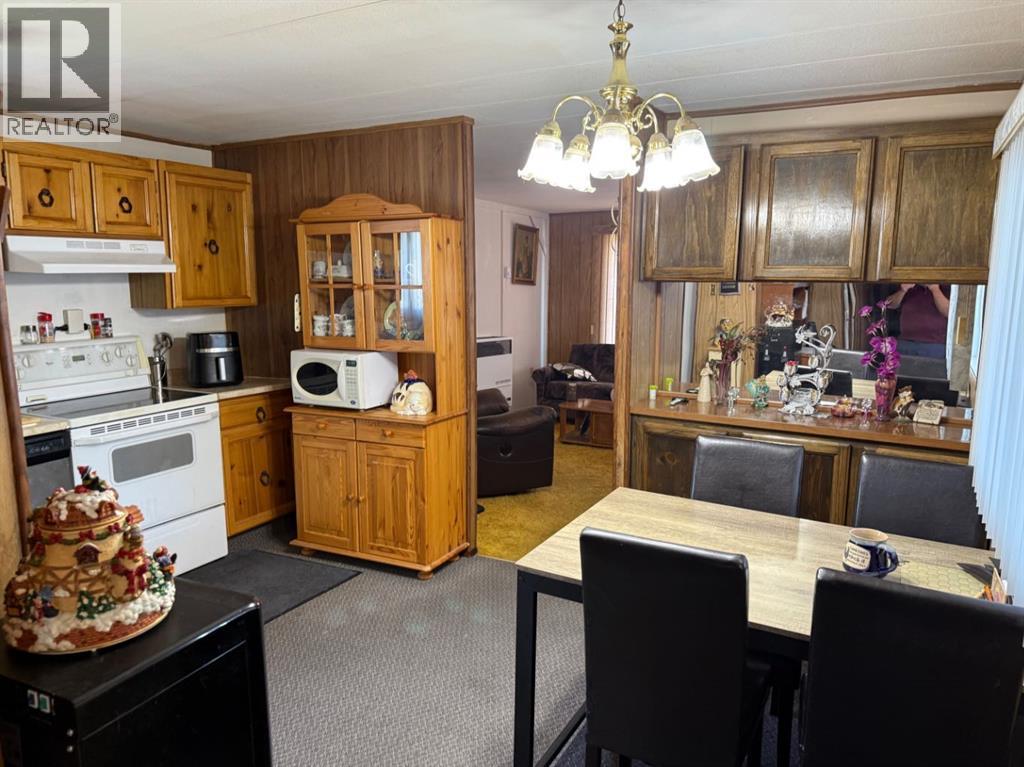 1410 43 Street South Property Photo 12