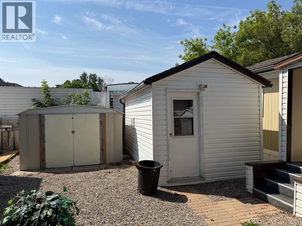 1410 43 Street South Property Photo 23