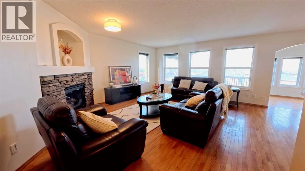 210 Panamount Hill Nw Property Photo 7