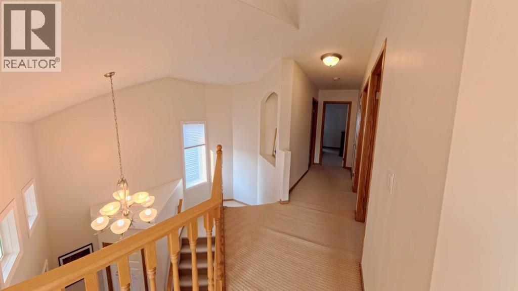 210 Panamount Hill Nw Property Photo 16