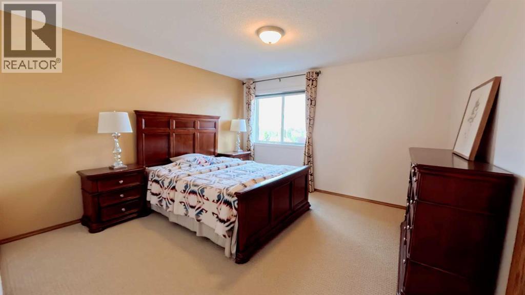 210 Panamount Hill Nw Property Photo 19