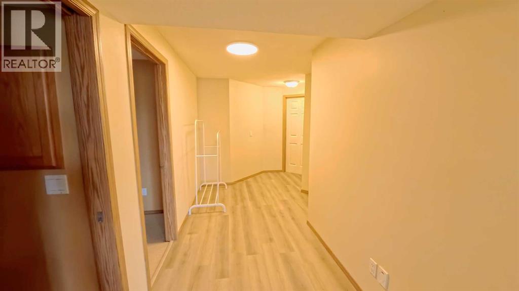 210 Panamount Hill Nw Property Photo 29