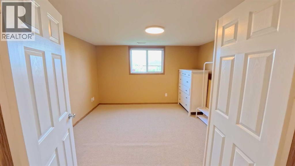 210 Panamount Hill Nw Property Photo 30