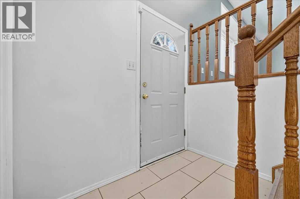 4711 Montana Drive Nw Property Photo 4