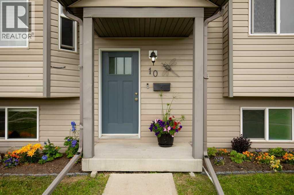 10 Hansen Close Property Photo 3