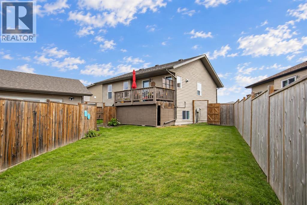10 Hansen Close Property Photo 4