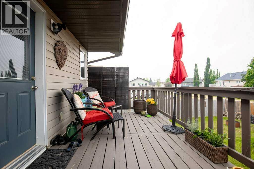 10 Hansen Close Property Photo 9