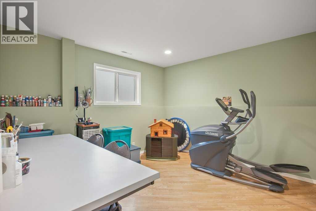 10 Hansen Close Property Photo 29