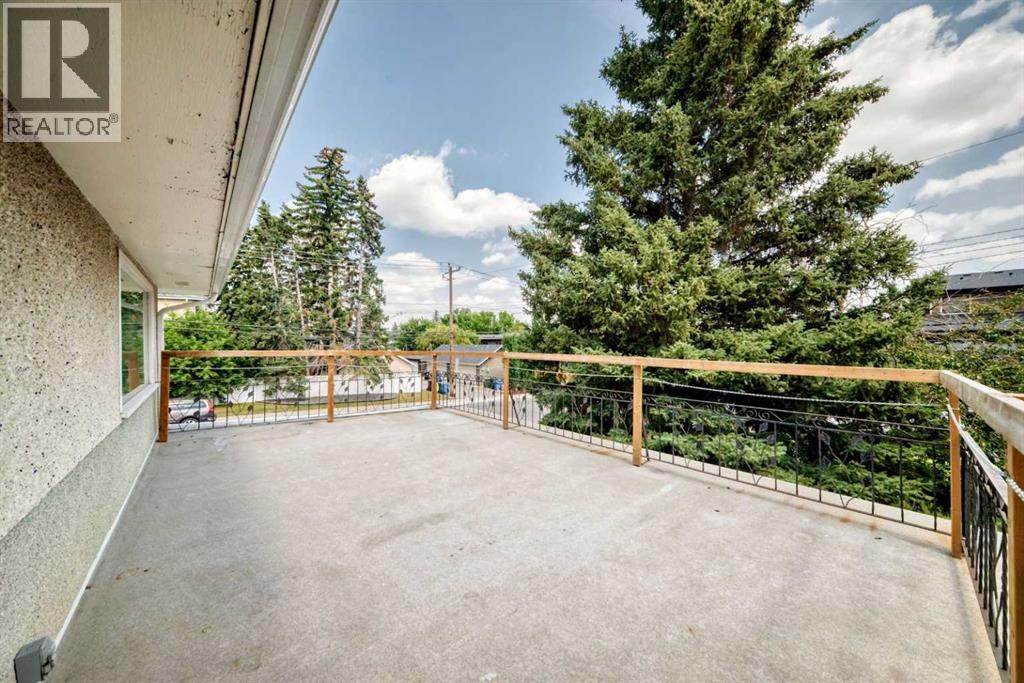 1735 38 Avenue Sw Property Photo 20