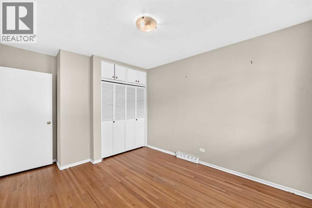 1735 38 Avenue Sw Property Photo 32