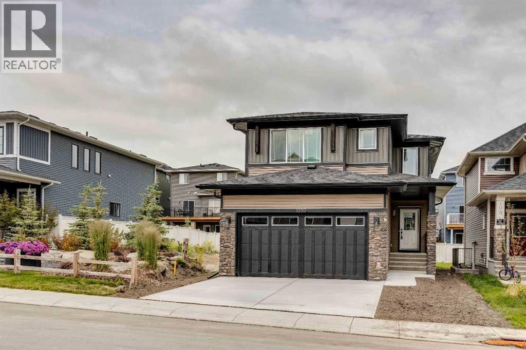 1030 Bayview Crescent Sw Property Photo 2