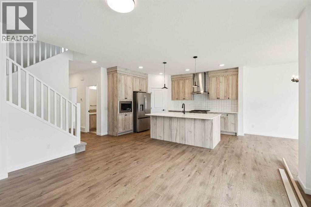 1030 Bayview Crescent Sw Property Photo 12