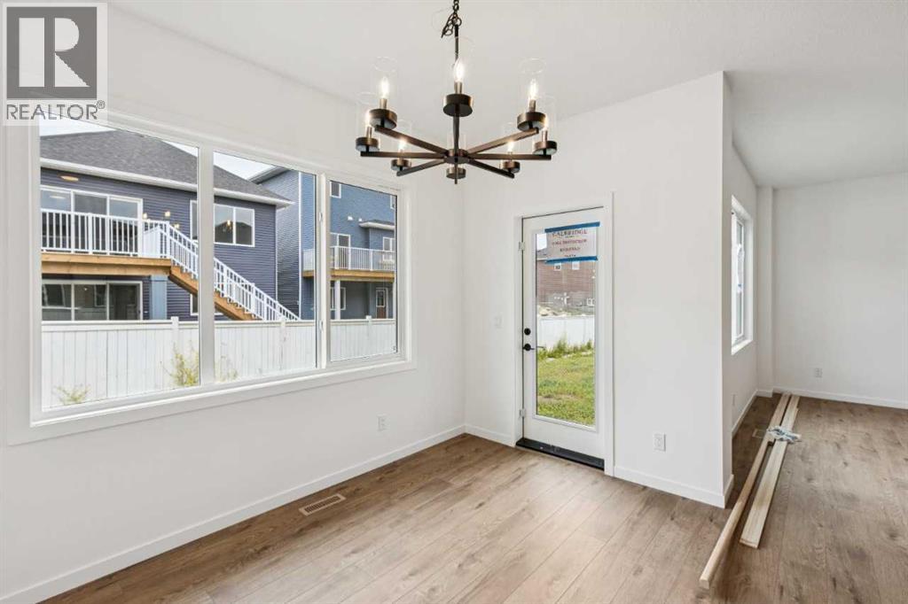 1030 Bayview Crescent Sw Property Photo 15