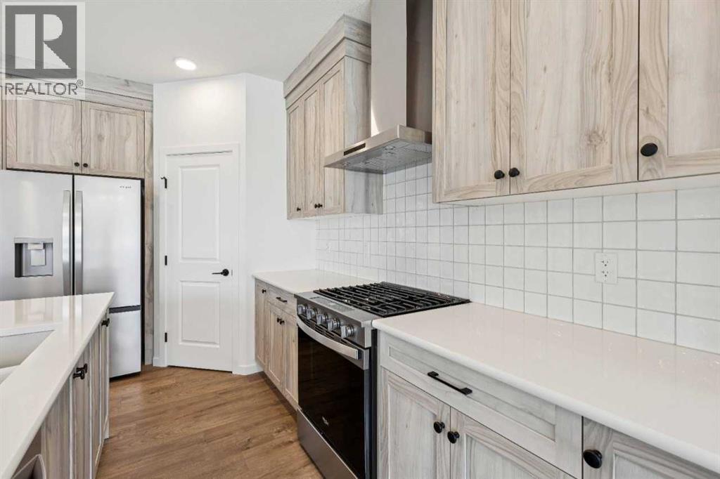 1030 Bayview Crescent Sw Property Photo 17