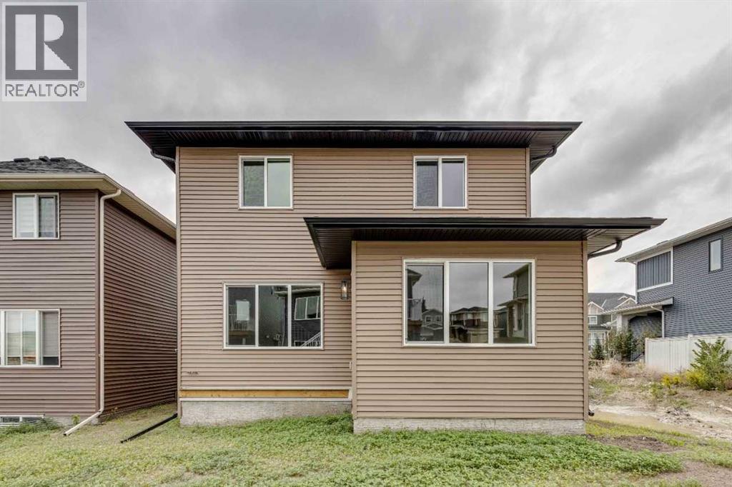 1030 Bayview Crescent Sw Property Photo 37