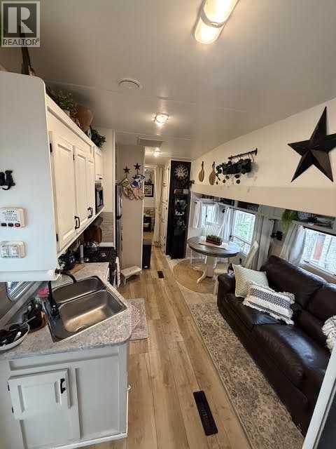 16 Timber Circle Property Photo 17