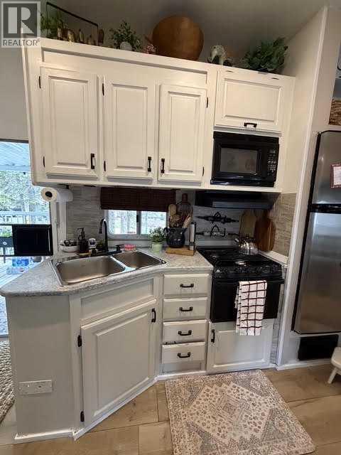 16 Timber Circle Property Photo 19