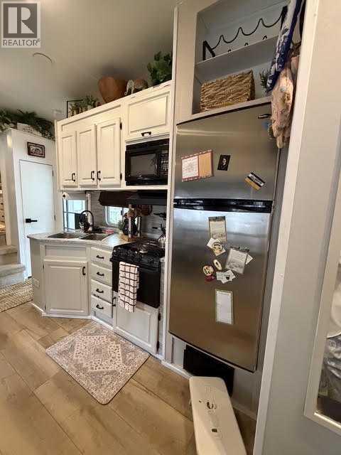16 Timber Circle Property Photo 22