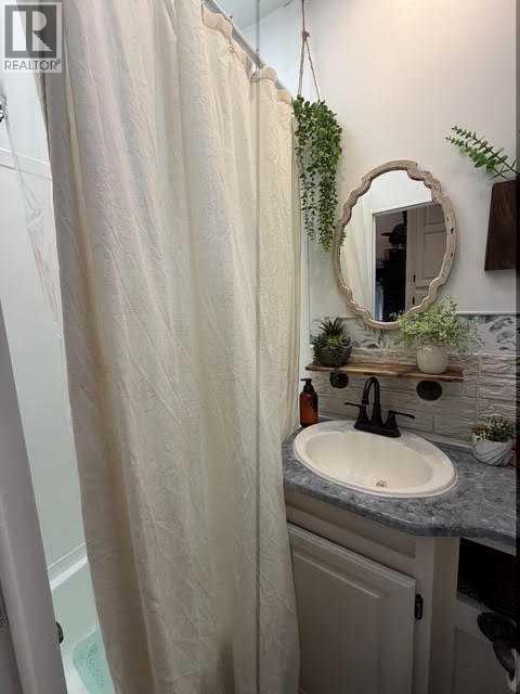 16 Timber Circle Property Photo 27