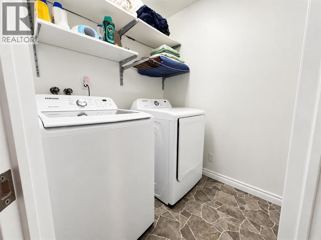 5509 45 Street Property Photo 15