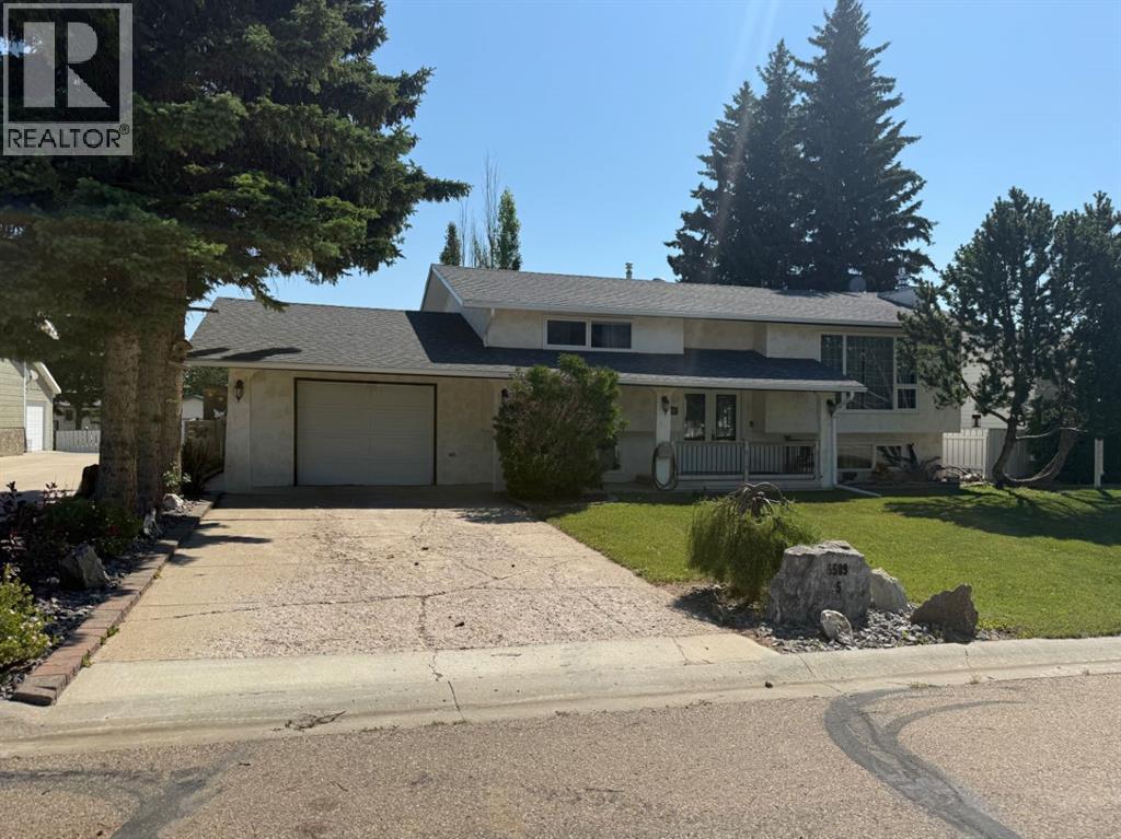 5509 45 Street Property Photo 22