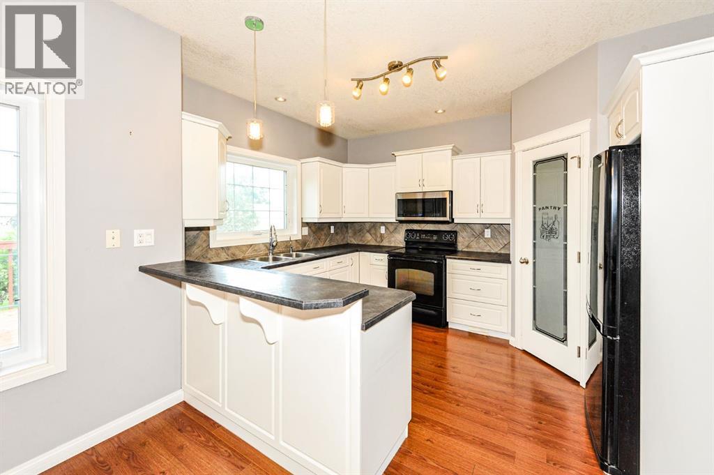 5604 28a Property Photo 12