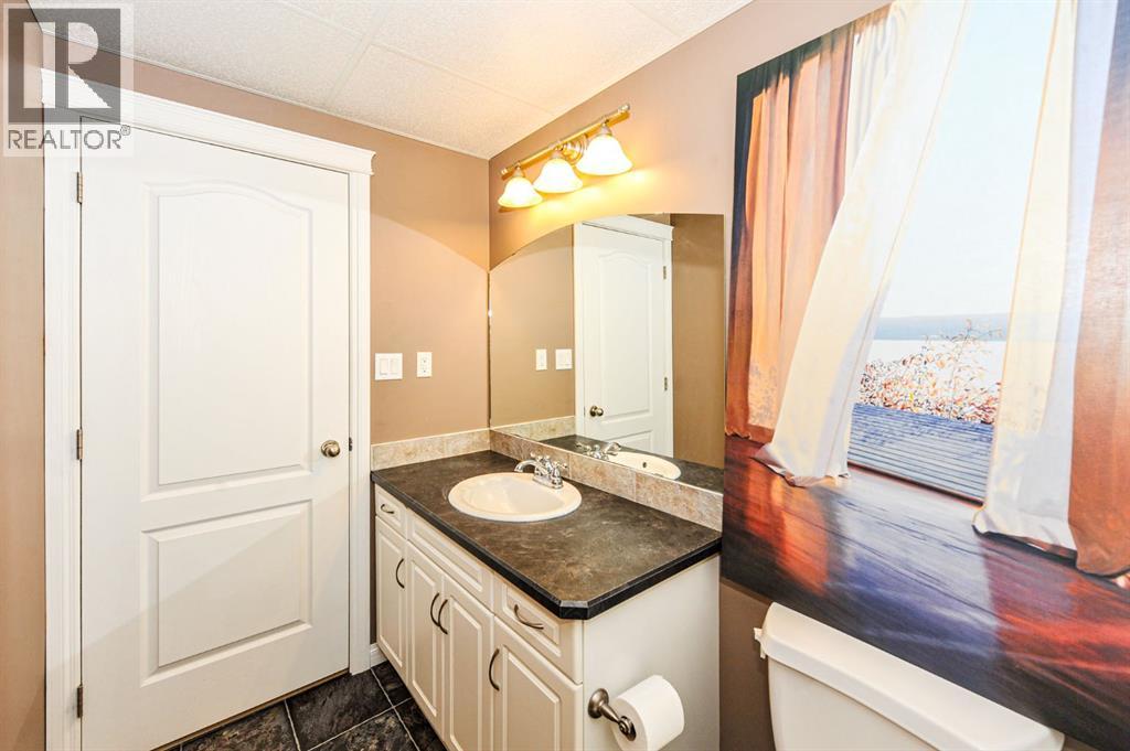 5604 28a Property Photo 36