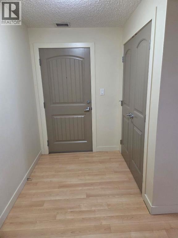 204 Sparrow Hawk Drive Northwest Property Photo 4