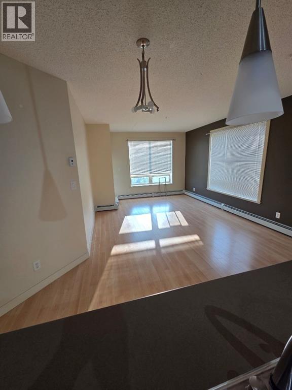 204 Sparrow Hawk Drive Northwest Property Photo 8
