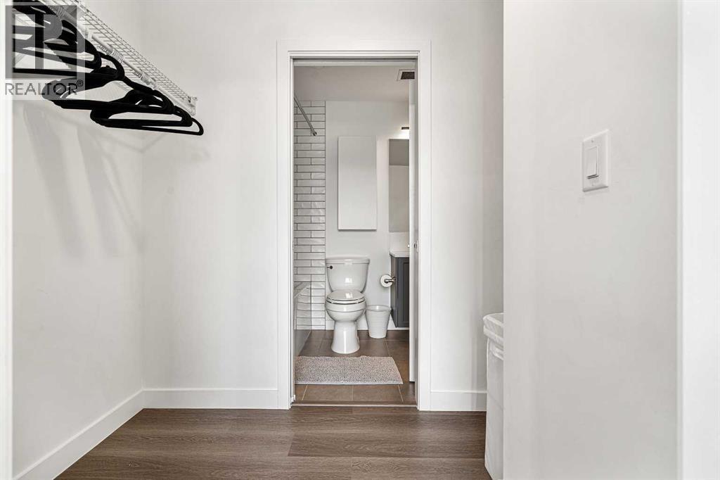 329 9a Street Nw Property Photo 6