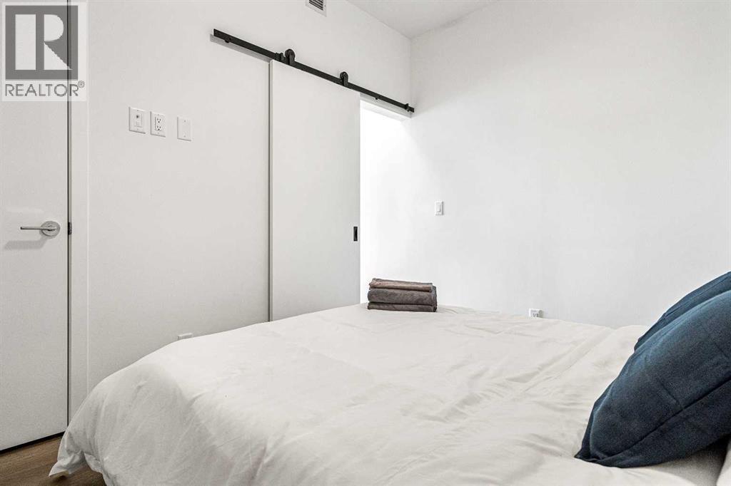 329 9a Street Nw Property Photo 12
