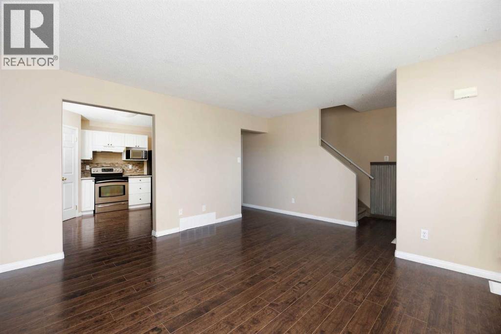 100 St. Laurent Way Property Photo 10