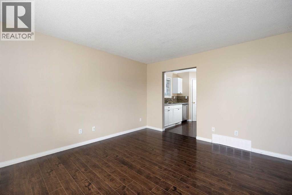 100 St. Laurent Way Property Photo 11