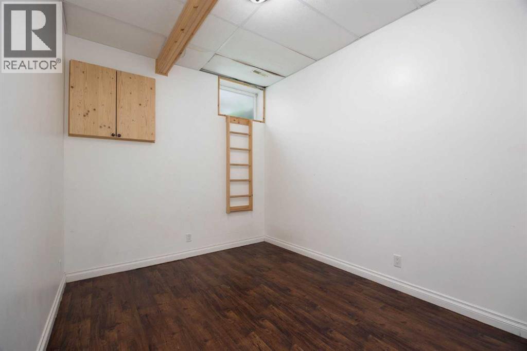 100 St. Laurent Way Property Photo 30