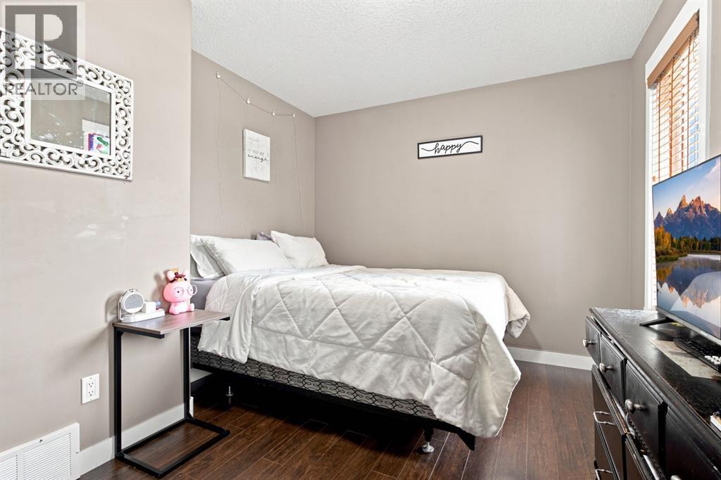 11551 75 Avenue Property Photo 9