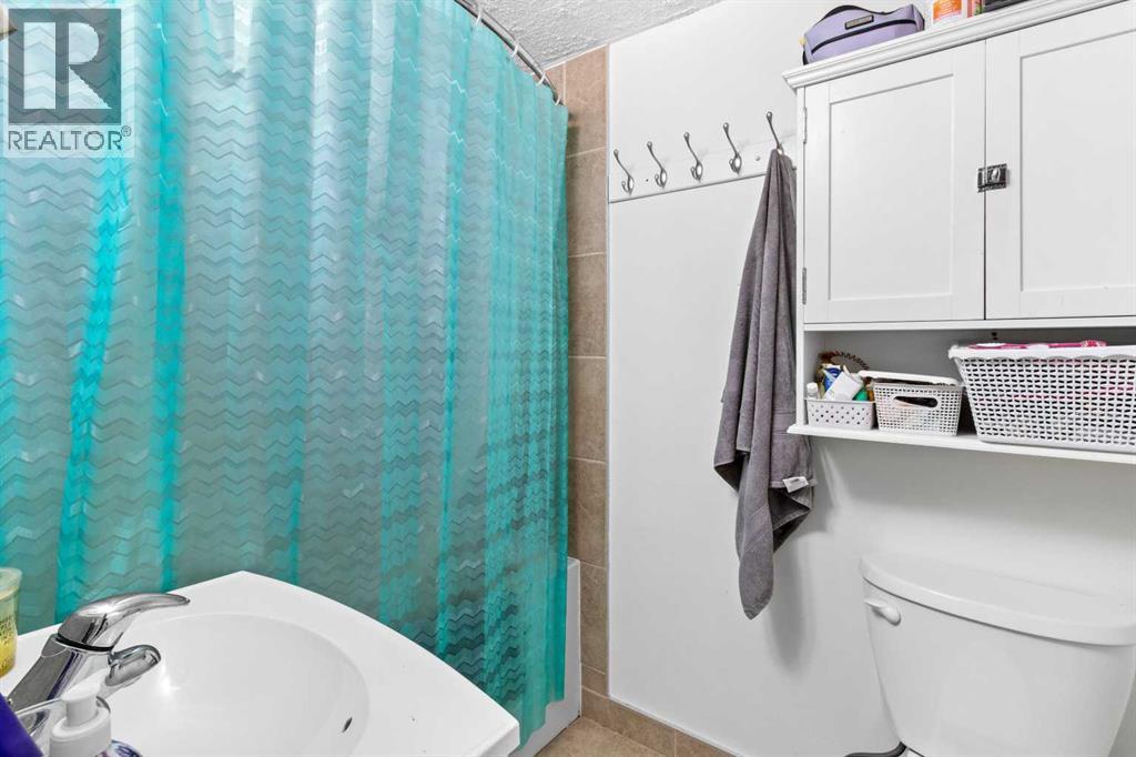 5224 50 Avenue Property Photo 15