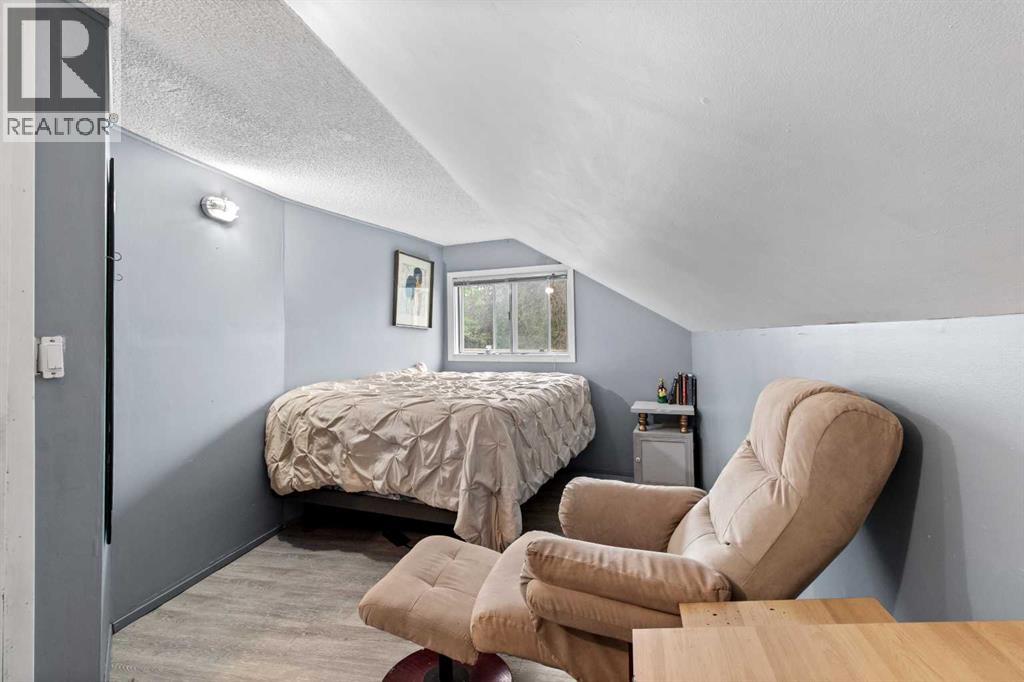 5224 50 Avenue Property Photo 22
