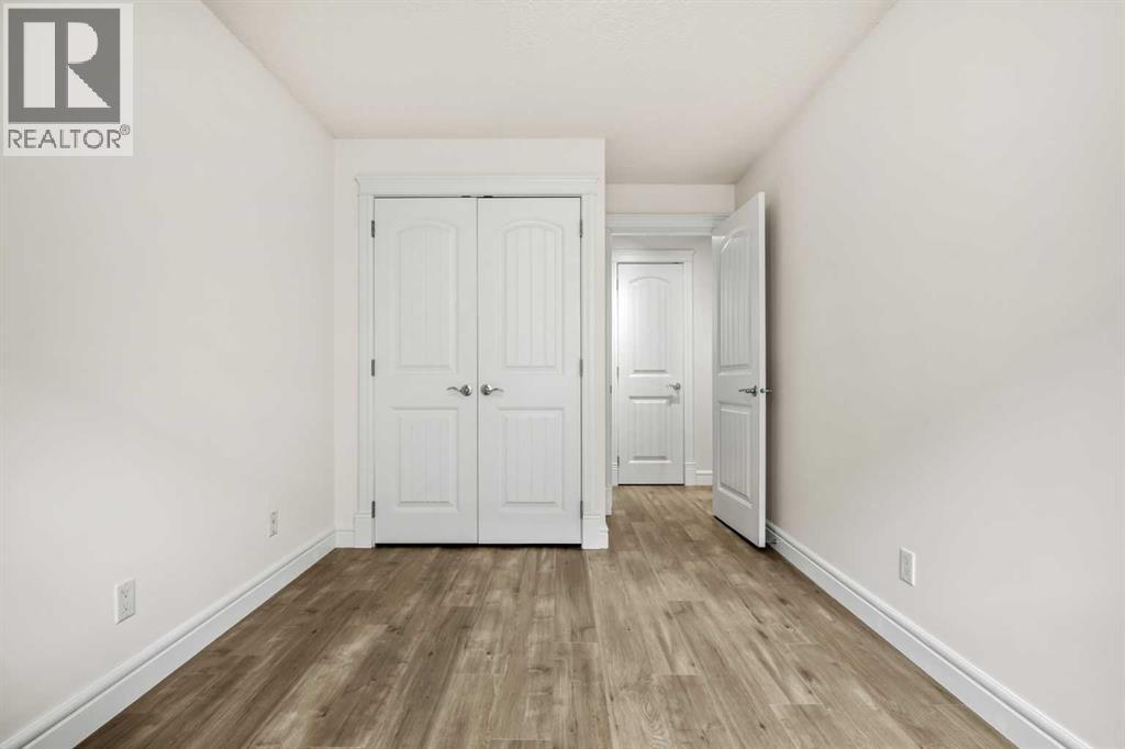 2010 35 Avenue Southwest Property Photo 24