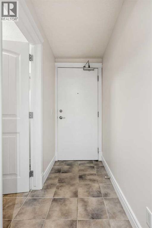 2010 35 Avenue Southwest Property Photo 25
