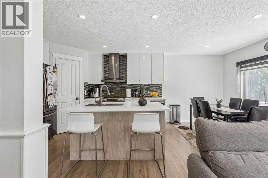 60 Cranfield Park Se Property Photo 5