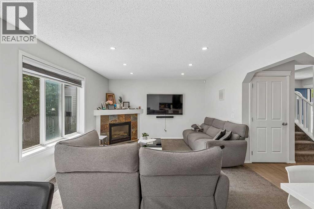60 Cranfield Park Se Property Photo 11